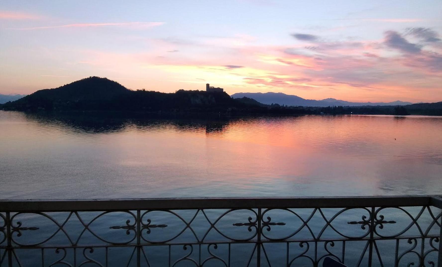 Fwl Romance On The Lake - Panorama Arona Zewnętrze zdjęcie